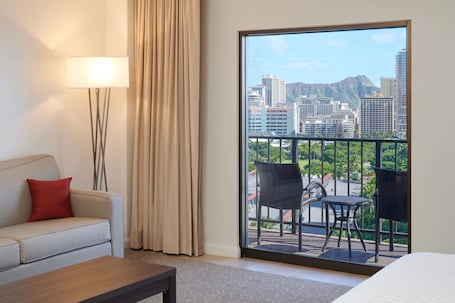 Aqua Palms Waikiki